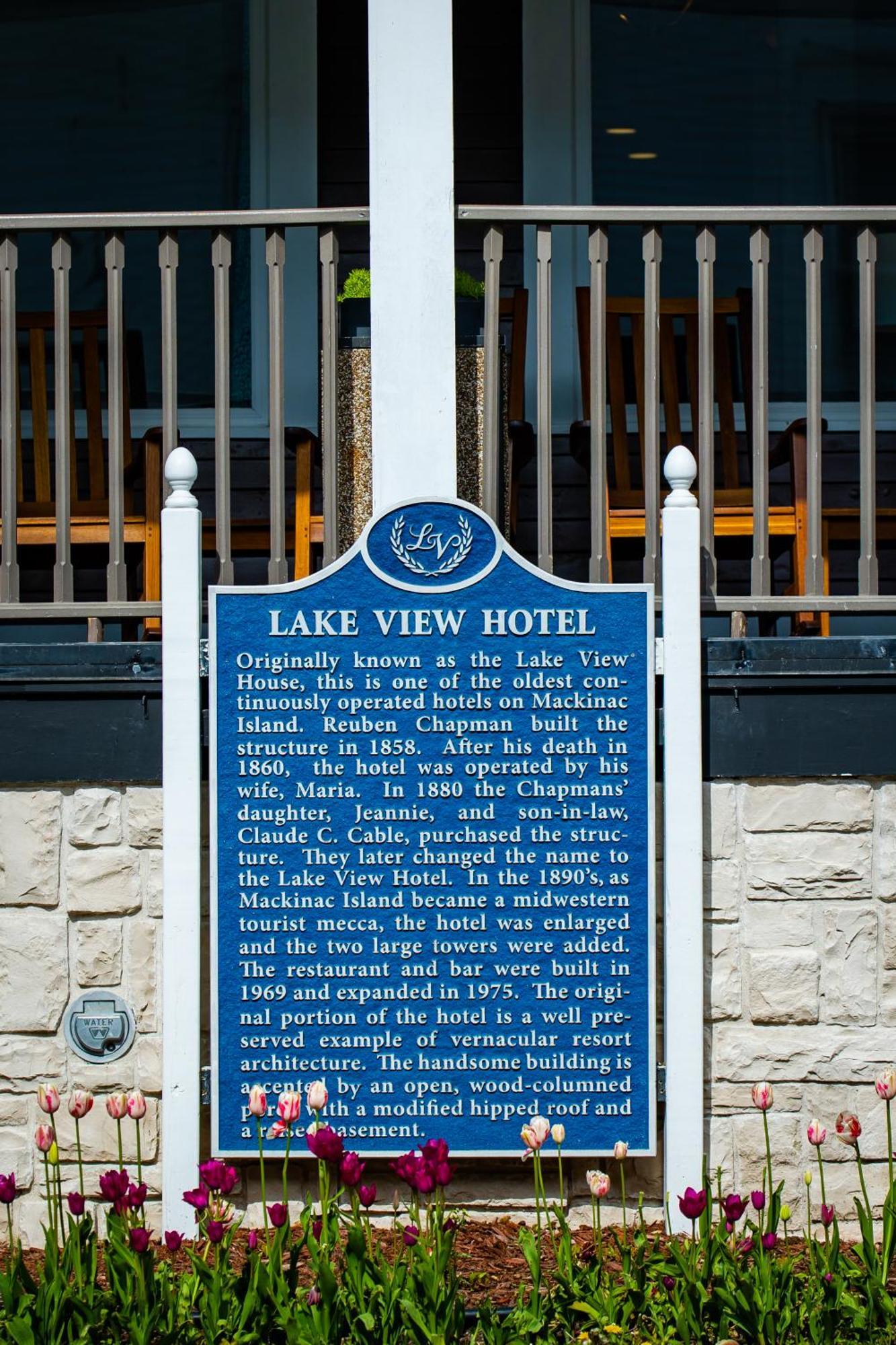 Lake View Hotel แมคคิแนคไอแลนด์ ภายนอก รูปภาพ