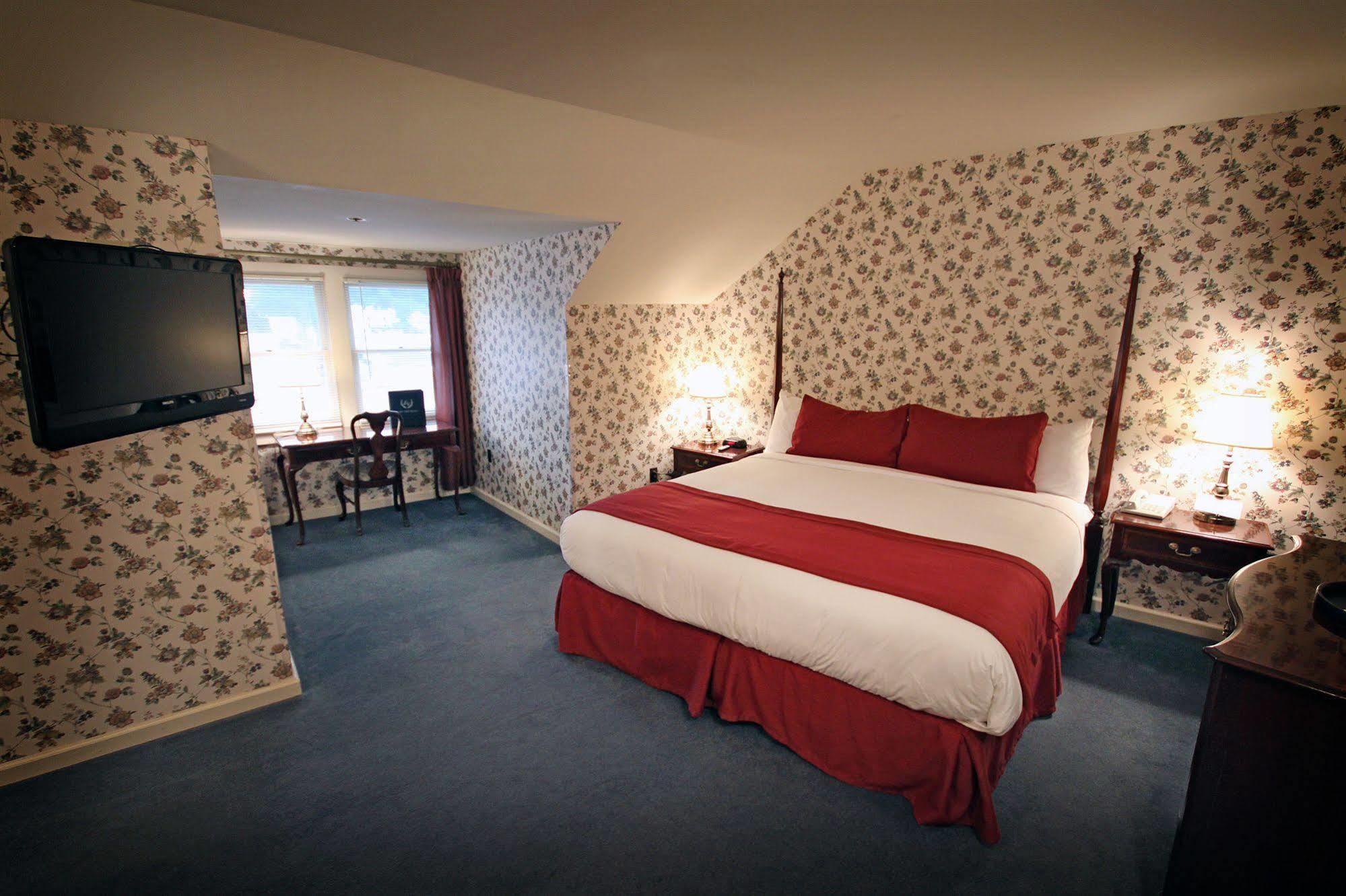 Lake View Hotel แมคคิแนคไอแลนด์ ภายนอก รูปภาพ